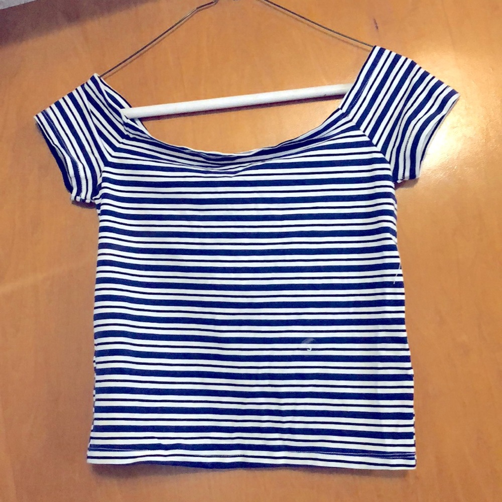 NWT! Off the shoulder top